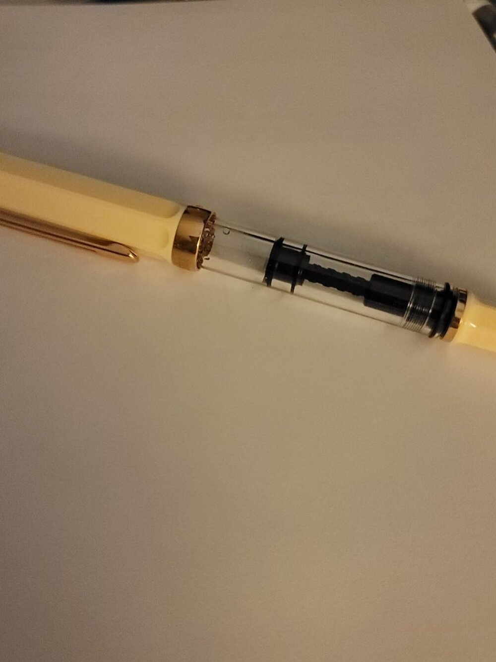 (Preloved)TWSBI ECO Crème w/ Rose Gold Fountain Pen - Broad - Limited Edition - Picture 10 of 10